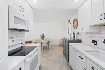 4701  Martinique Dr, Unit #H4, Coconut Creek, FL 33066 - Photo 17