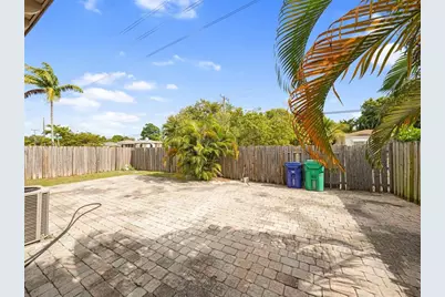 500 NW 120th St, Miami, FL 33168 - Photo 37