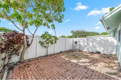 9302 SW 5th St, Unit #B, Boca Raton, FL 33428 - Photo 5