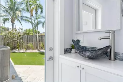 3021 NE 23rd Ave, Lighthouse Point, FL 33064 - Photo 27