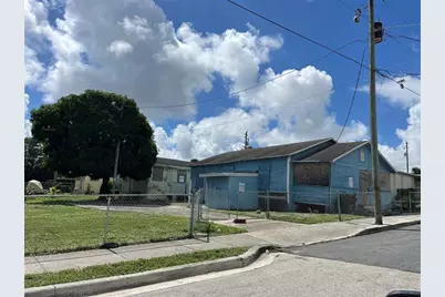 706  13th Street, West Palm Beach, FL 33401 - Photo 1