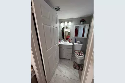 1470 NW 80th Ave, Unit #401, Margate, FL 33063 - Photo 23