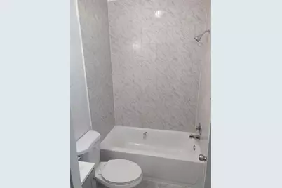 210 SW 7th St, Dania Beach, FL 33004 - Photo 7