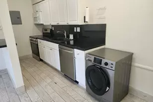 340 SW 16th Ct, Fort Lauderdale, FL 33315 - Photo 1