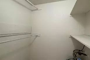 340 SW 16th Ct, Fort Lauderdale, FL 33315 - Photo 7