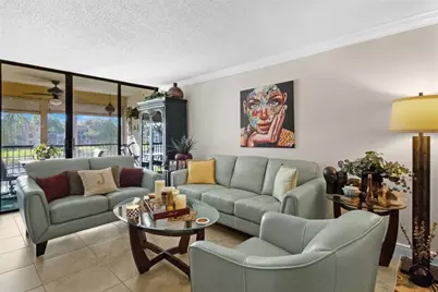 5717  Coral Lake Dr, Unit #205, Pompano Beach, FL 33063 - Photo 15