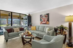 5717 Coral Lake Dr, Pompano Beach, FL 33063 - Photo 15