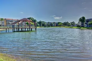 5717 Coral Lake Dr, Pompano Beach, FL 33063 - Photo 35