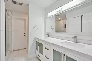 11280 NW 40th St, Coral Springs, FL 33065 - Photo 17