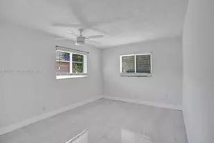 11280 NW 40th St, Coral Springs, FL 33065 - Photo 13