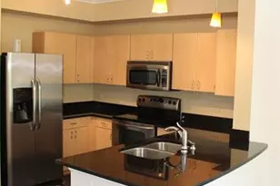 533 NE 3rd Ave, Fort Lauderdale, FL 33301 - Photo 3