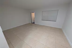 3030 NE 21st Terrace, Fort Lauderdale, FL 33306 - Photo 9