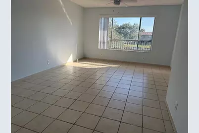 9930 N Twin Lakes Dr, Unit #7-L, Coral Springs, FL 33071 - Photo 11