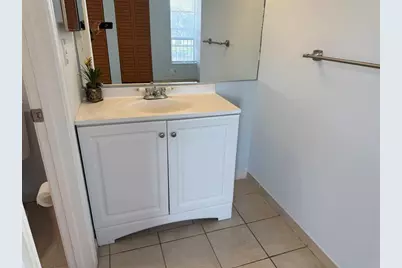 9930 N Twin Lakes Dr, Unit #7-L, Coral Springs, FL 33071 - Photo 23