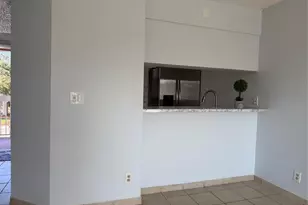 9930 N Twin Lakes Dr Unit, Coral Springs, FL 33071 - Photo 9