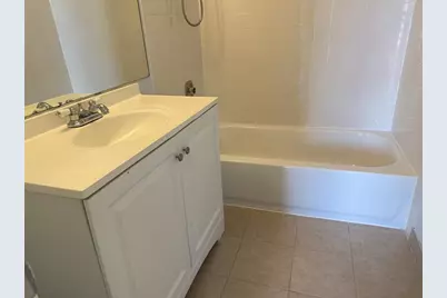 9930 N Twin Lakes Dr, Unit #7-L, Coral Springs, FL 33071 - Photo 29