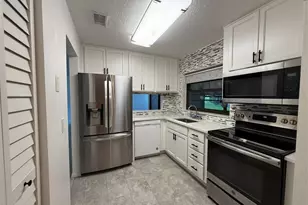 6101 Woodlake Blvd, Greenacres, FL 33463 - Photo 7