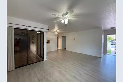 6101  Woodlake Blvd, Unit #6101, Greenacres, FL 33463 - Photo 3