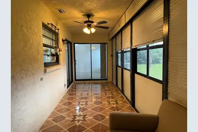 6101  Woodlake Blvd, Unit #6101, Greenacres, FL 33463 - Photo 17