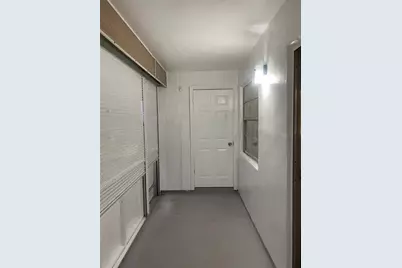 785  Burgundy, Delray Beach, FL 33484 - Photo 5