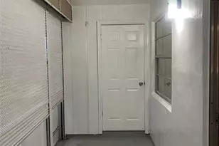 785 Burgundy, Delray Beach, FL 33484 - Photo 5