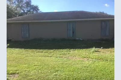 299  Avenue L, Moore Haven, FL 33471 - Photo 7