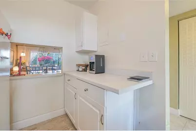 3051  Sunrise Lakes Dr, Unit #302, Fort Lauderdale, FL 33322 - Photo 13