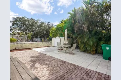 1911 SW 87th Ter, Davie, FL 33324 - Photo 37