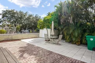 1911 SW 87th Terrace, Davie, FL 33324 - Photo 37