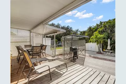 1911 SW 87th Ter, Davie, FL 33324 - Photo 33