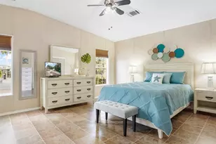 1911 SW 87th Terrace, Davie, FL 33324 - Photo 7