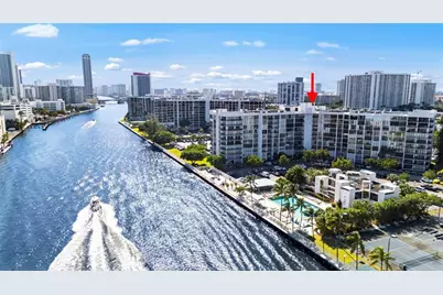 800  Parkview Dr, Unit #718, Hallandale Beach, FL 33009 - Photo 23