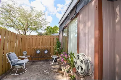 1748 NW 74th Ave, Unit #19, Plantation, FL 33313 - Photo 3