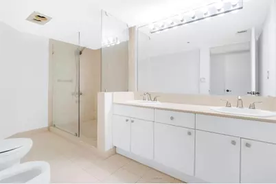 8855  Collins Ave, Unit #2D, Surfside, FL 33154 - Photo 15