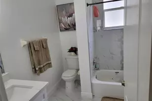 111 Berenger Walk, Royal Palm Beach, FL 33414 - Photo 7