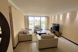 19707 Turnberry Way, Miami, FL 33180 - Photo 3