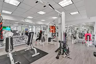 19707 Turnberry Way, Miami, FL 33180 - Photo 33