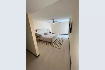 19707  Turnberry Way, Unit #8L, Miami, FL 33180 - Photo 25