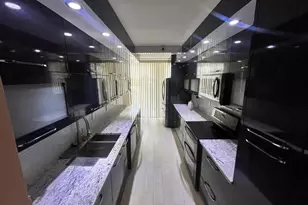 19707 Turnberry Way, Miami, FL 33180 - Photo 5