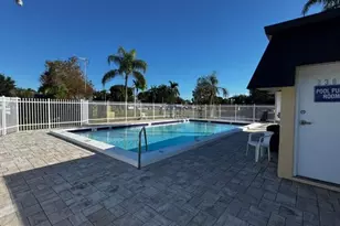 2494 Waterside Dr, Lake Worth, FL 33461 - Photo 27