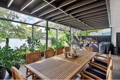 558 NE 199th Ter, Miami, FL 33179 - Photo 11