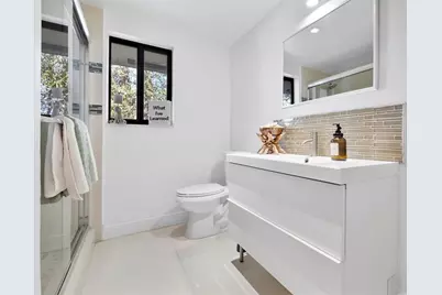 558 NE 199th Ter, Miami, FL 33179 - Photo 19