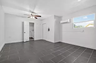 9720 NW 4th St, Pembroke Pines, FL 33024 - Photo 19