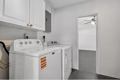 9720 NW 4 St, Pembroke Pines, FL 33024 - Photo 15