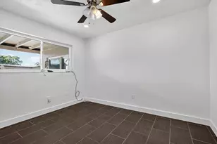 9720 NW 4th St, Pembroke Pines, FL 33024 - Photo 25