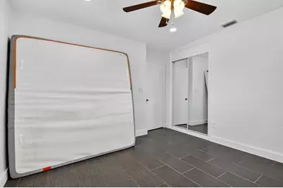 9720 NW 4 St, Pembroke Pines, FL 33024 - Photo 31