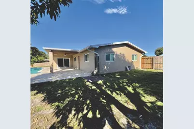 9720 NW 4 St, Pembroke Pines, FL 33024 - Photo 45