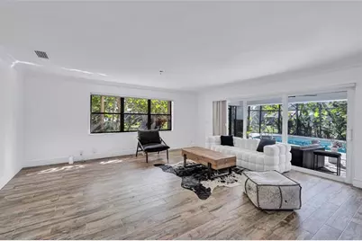 10120  Vestal Ct, Coral Springs, FL 33071 - Photo 13