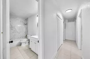 41 NE 45th Ct, Oakland Park, FL 33334 - Photo 9