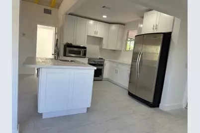 821 N B St, Lake Worth Beach, FL 33460 - Photo 5